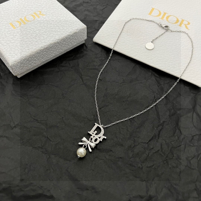 ch**an D*or necklaces